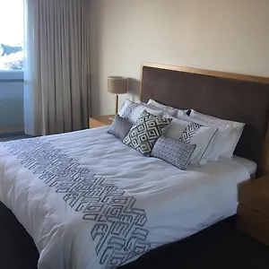 https://central-dockside-apartments.queenslandhotels.net