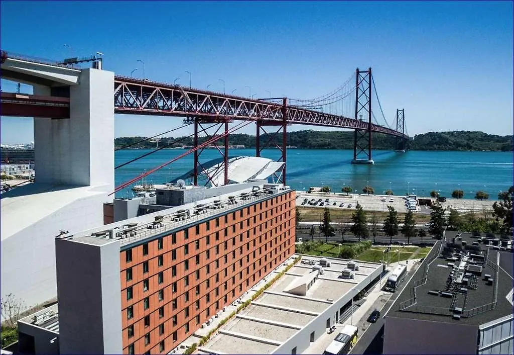 Vila Gale Opera Lisbon Hotel